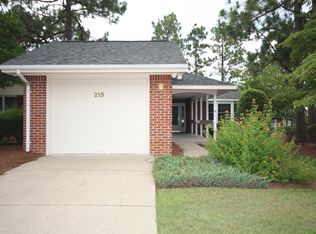 215 Mockingbird Ct, Pinehurst, NC 28374