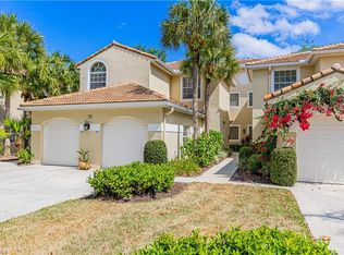 73 Silver Oaks Cir APT 10101, Naples, FL 34119