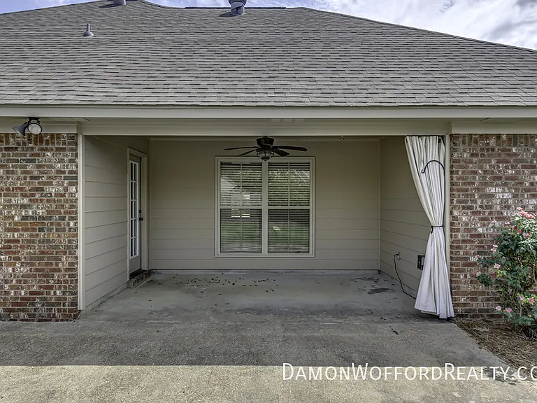 107 Emry Cv — Photo 59
