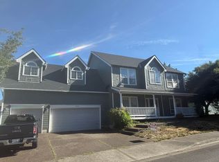 28525 SW Cascade Loop, Wilsonville, OR 97070