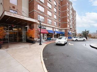 2206 City Pl, Edgewater, NJ 07020