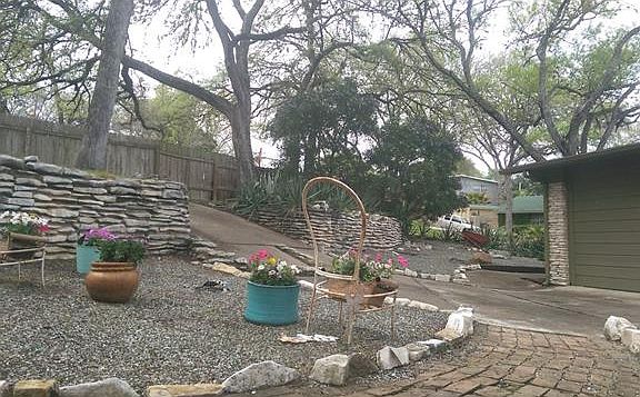 4th image of 6701 Willamette Dr