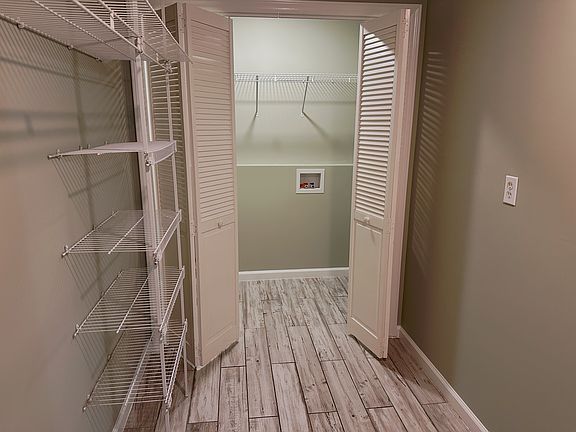 2nd image of 2905 W English Rd APT A