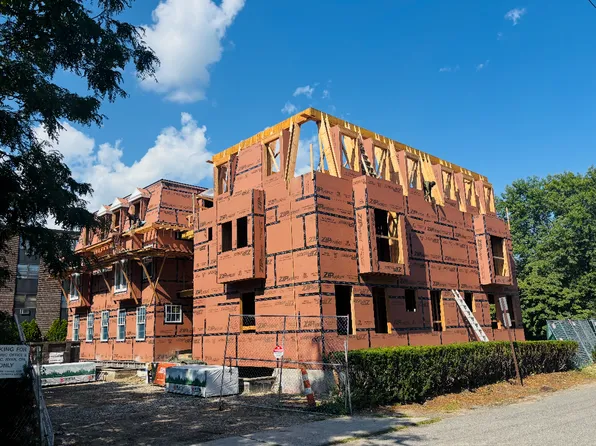 Norwalk Green Living - Morgan Court