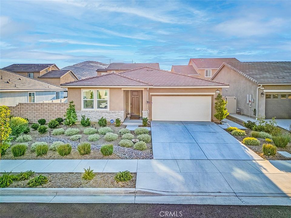 1st image of 32179 Najar Ln