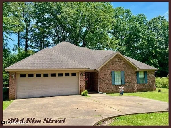 204 Elm Rd, Batesville, MS 38606