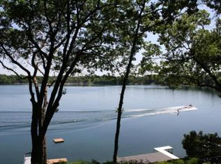 N8524 Booth Lake Hghts Rd, East Troy, WI 53120