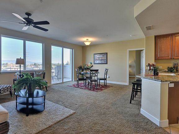 2nd image of 809 Auzerais Ave Unit 410