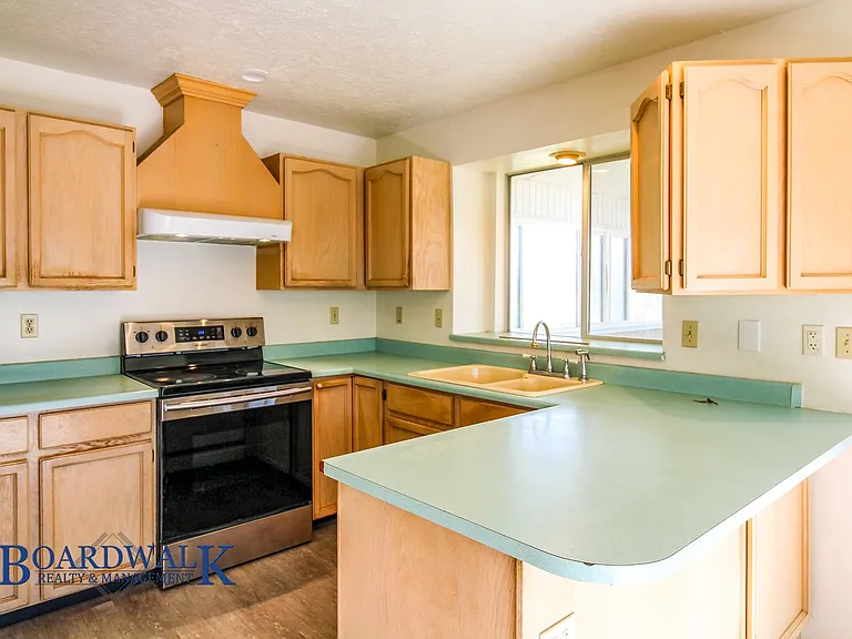 5677 S Esprit Dr — Photo 7