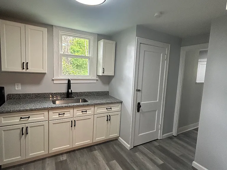 5014 Ampere St — Photo 12