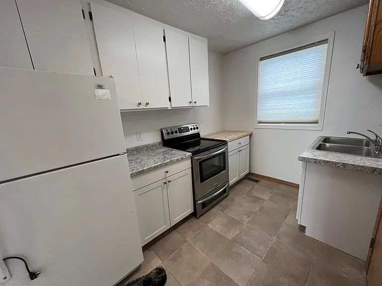 1542 S 29th St #1 — Photo 4