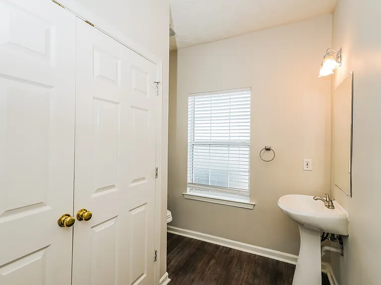 4080 Robin Cir — Photo 16