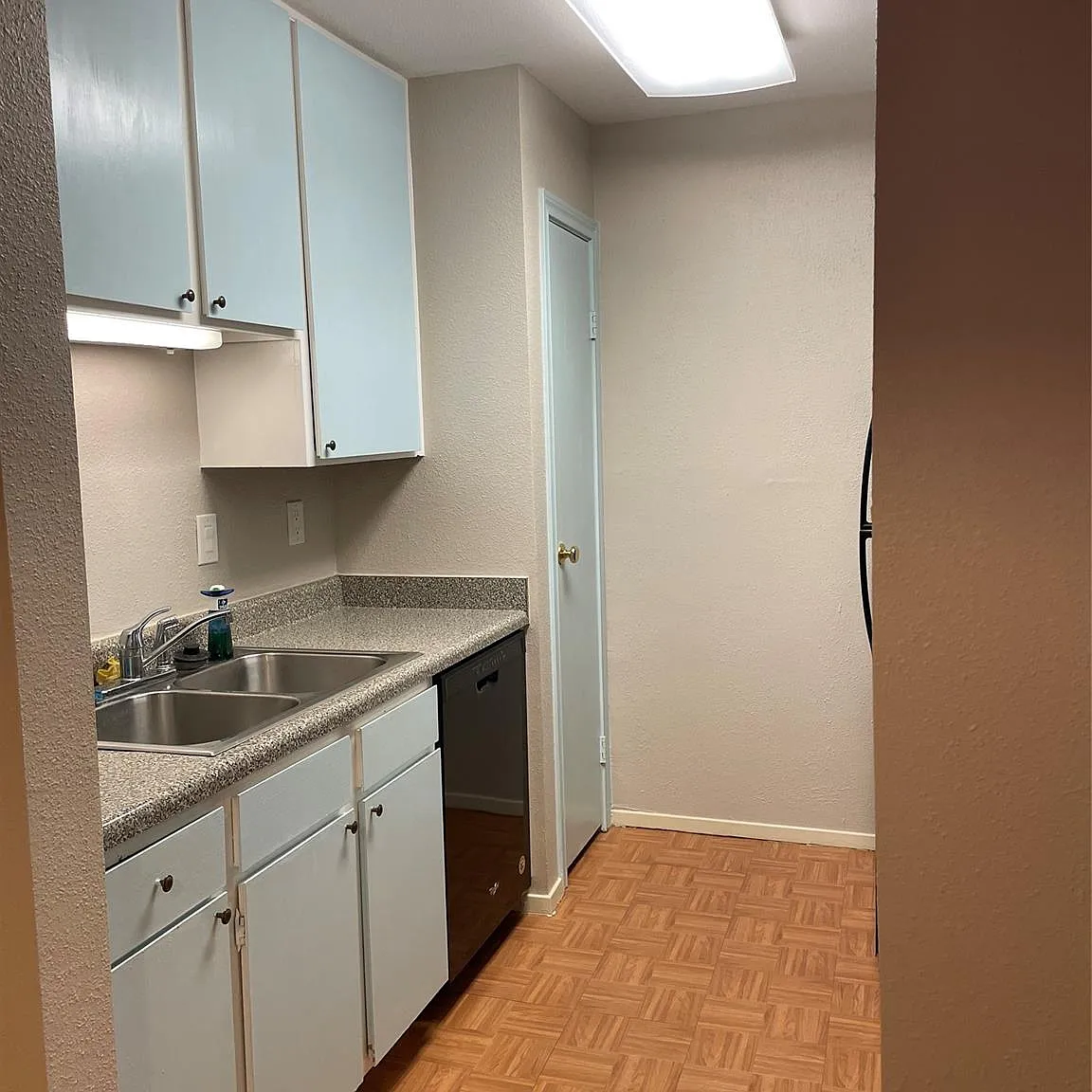 1 bed, 1.0 bath, 729 sqft, $1,200 — Photo 4