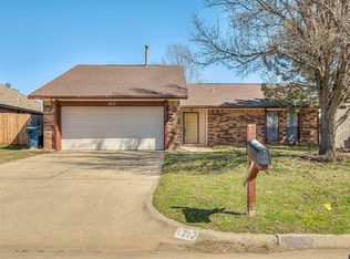 1212 Bradford Ter, Yukon, OK 73099