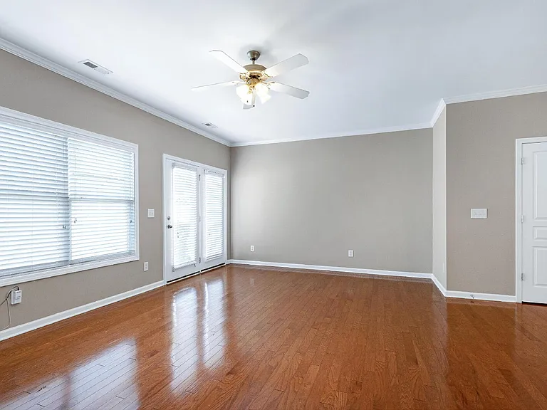 711-60 Keystone Park Dr — Photo 13