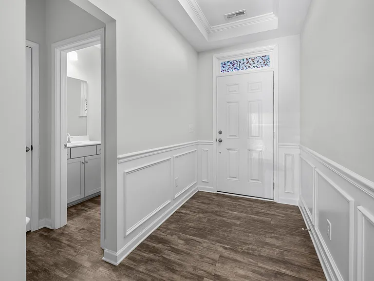 104 Muir Way — Photo 3