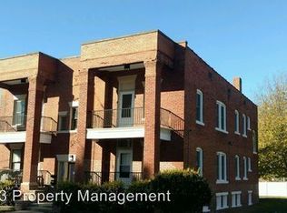 611 W Jefferson St APT D, Bloomington, IL