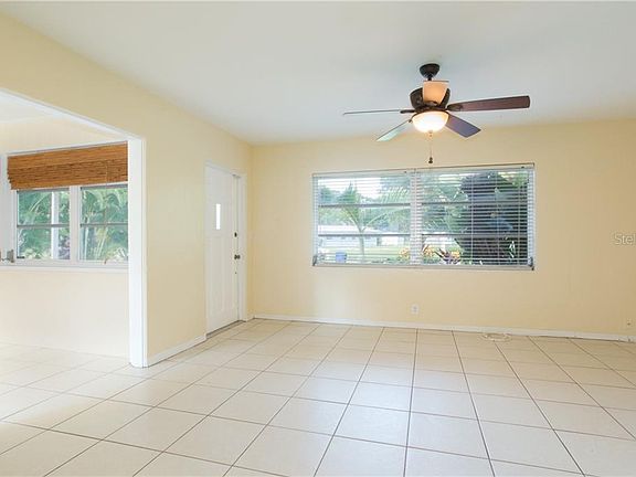 2nd image of 2310 Granada Cir W