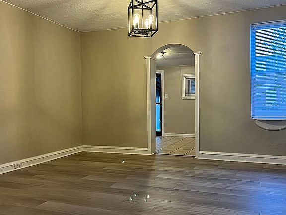 5th image of 6630 Tulip St #6630