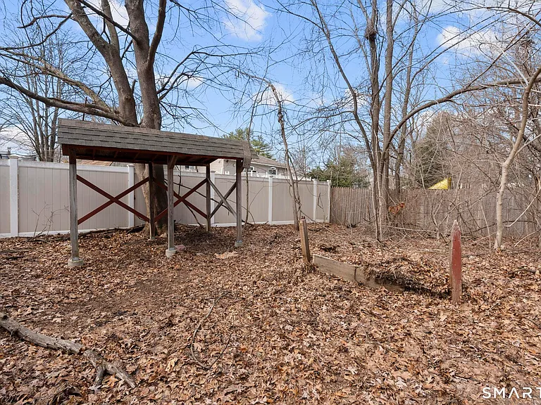 17 Dune Rd — Photo 25