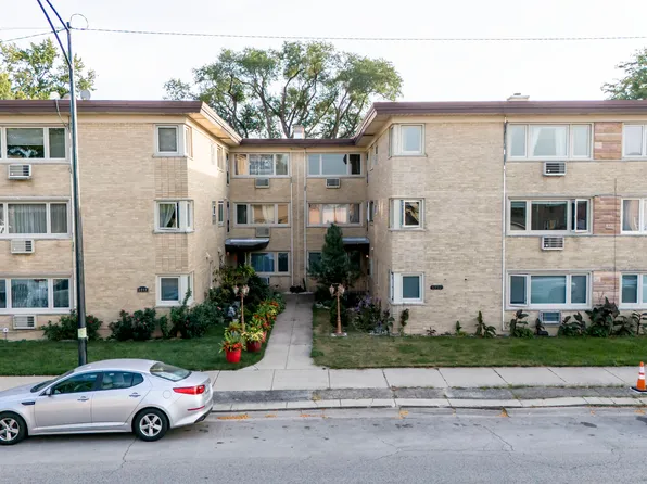 6959 W Higgins Ave Unit 2W, Chicago, IL 60656