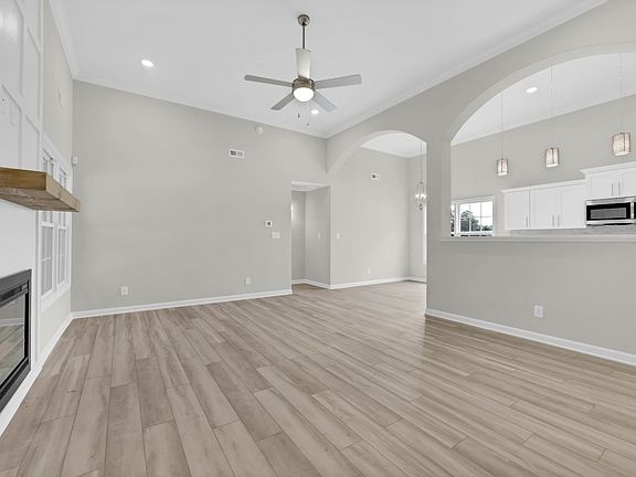 3rd image of 1037 Vendue Ave Lot 102