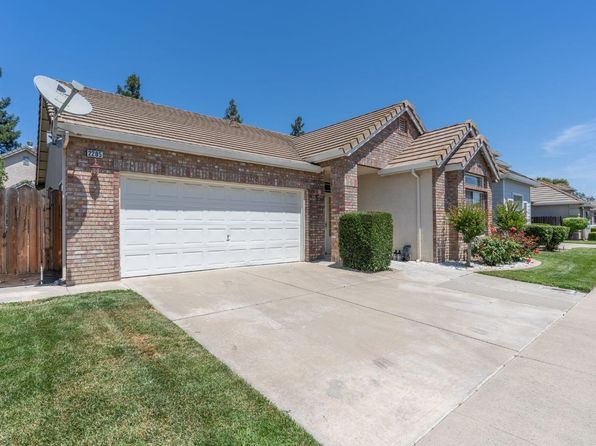 2205 Curzon Dr, Modesto, CA 95355