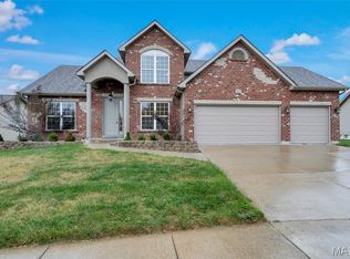 2024 Homefield Ridge Dr, O'Fallon, MO 63366