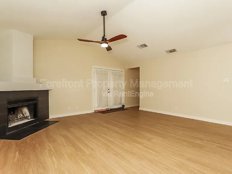 362 Cypressway Dr — Photo 6