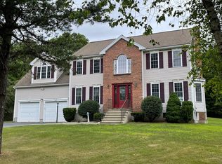 45 Blueberry Hl, Webster, MA 01570