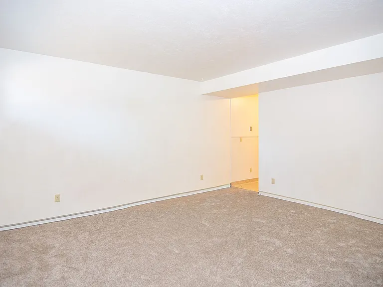 2026 S Orchard Dr — Photo 32
