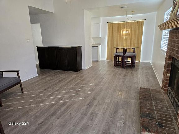 3rd image of 2313 Paul Revere St #B