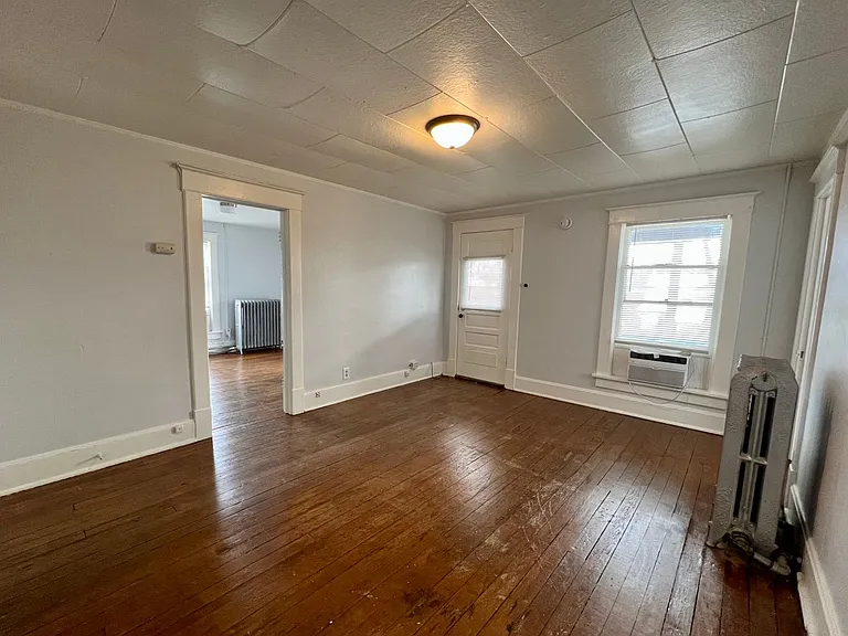 830 Moro Street — Photo 4