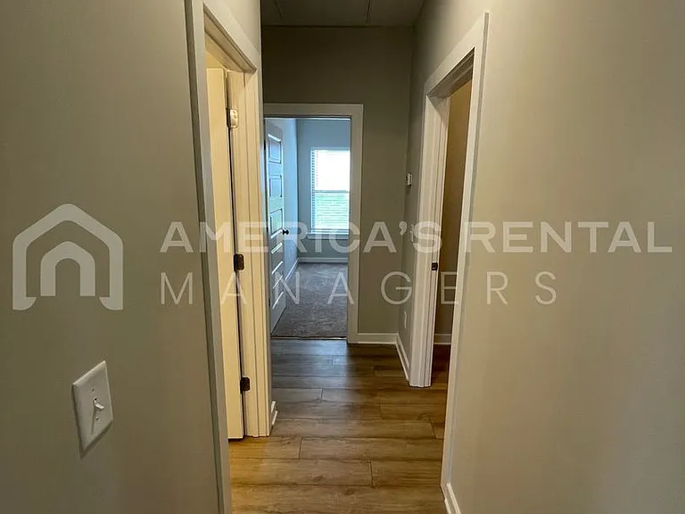10316 Middleton Rd — Photo 15