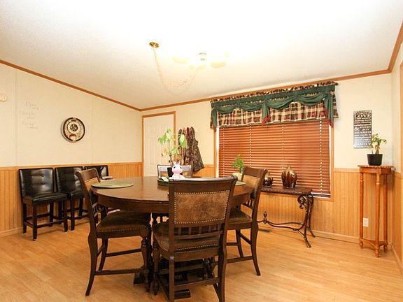 5th image of 3592 NW Live Oak Cir