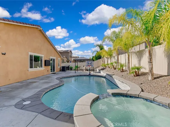 24668 Legion Ct, Menifee, CA 92584