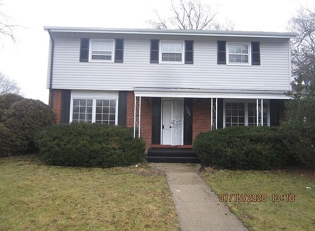 1st image of 15907 Debbie Ln