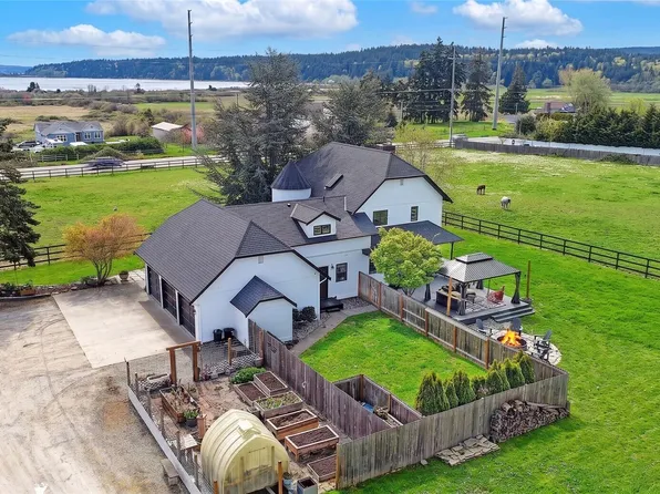 755 E North Camano Drive, Camano Island, WA 98282