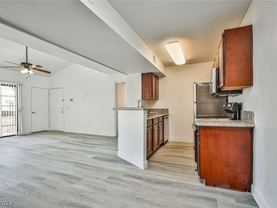 5154 S Jones Blvd UNIT 208, Las Vegas, NV, 89118