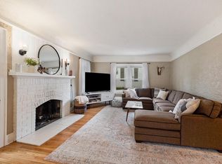 1731 4th St NW, Grand Rapids, MI 49504