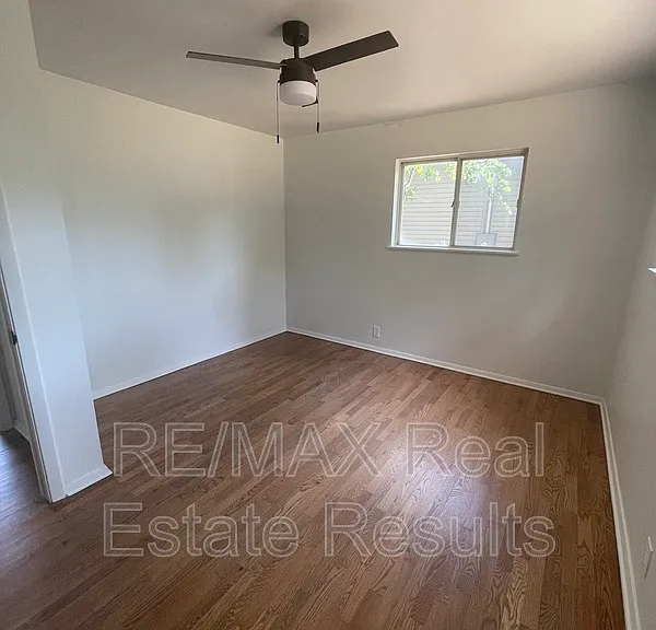 113 N Nolan Ave — Photo 5