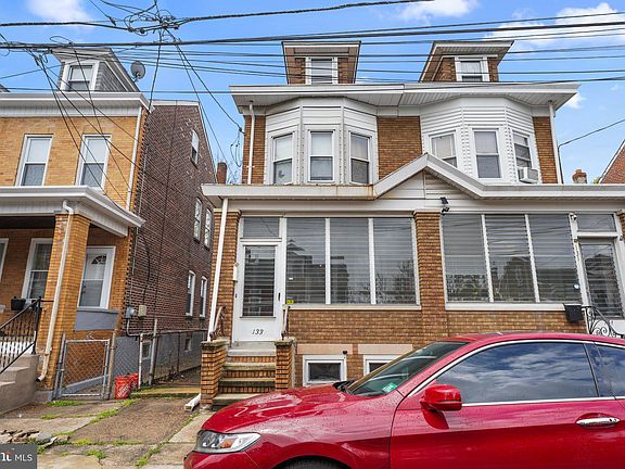 2nd image of 133 Barnt Ave