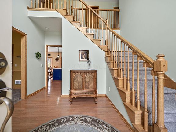 5th image of 3763 Maxwell Rd