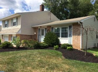 542 Melrose Ave, Southampton, PA 18966