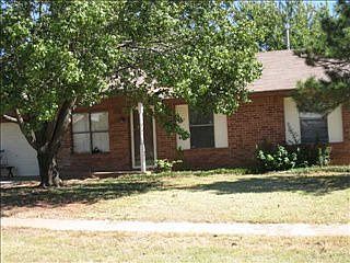 2nd image of 620 Cottonwood Dr