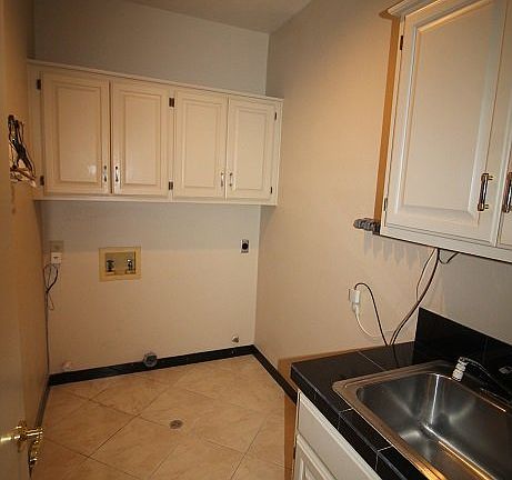 3rd image of 13731 Bluff Villas Ct