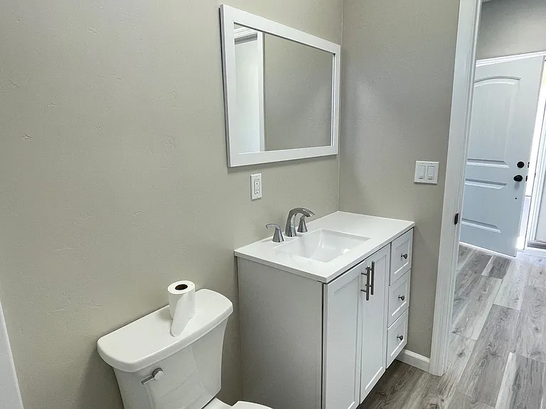 1543 Wallis Ave — Photo 7