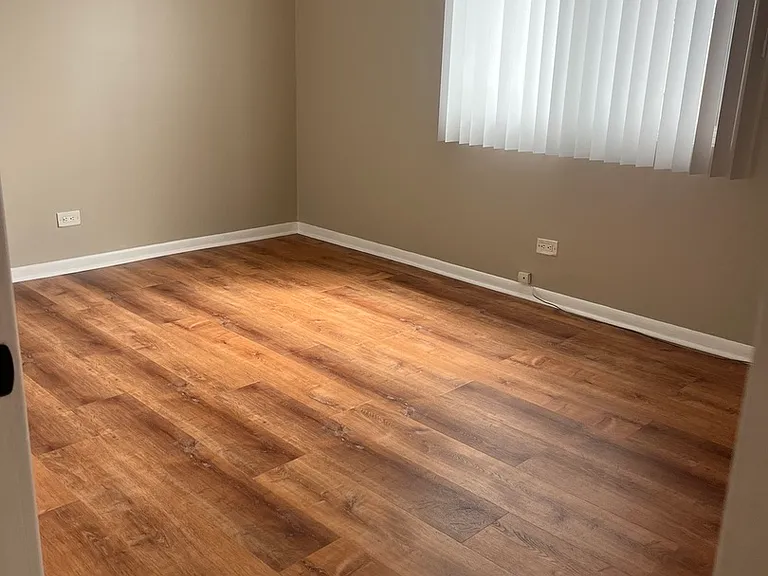 10707 S Keating Ave #3B — Photo 6