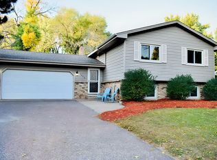 1113 126th Ln NE, Blaine, MN 55434