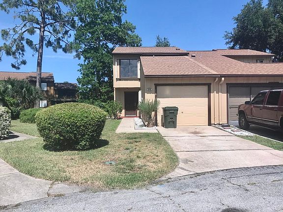 2nd image of 112 Oakwood Village Cir #1
